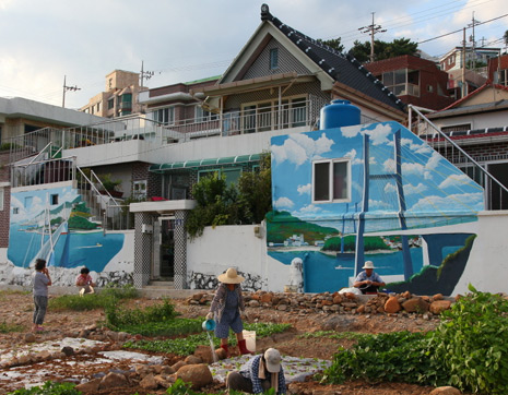 Goso-Dong Cheonsa Mural Village3